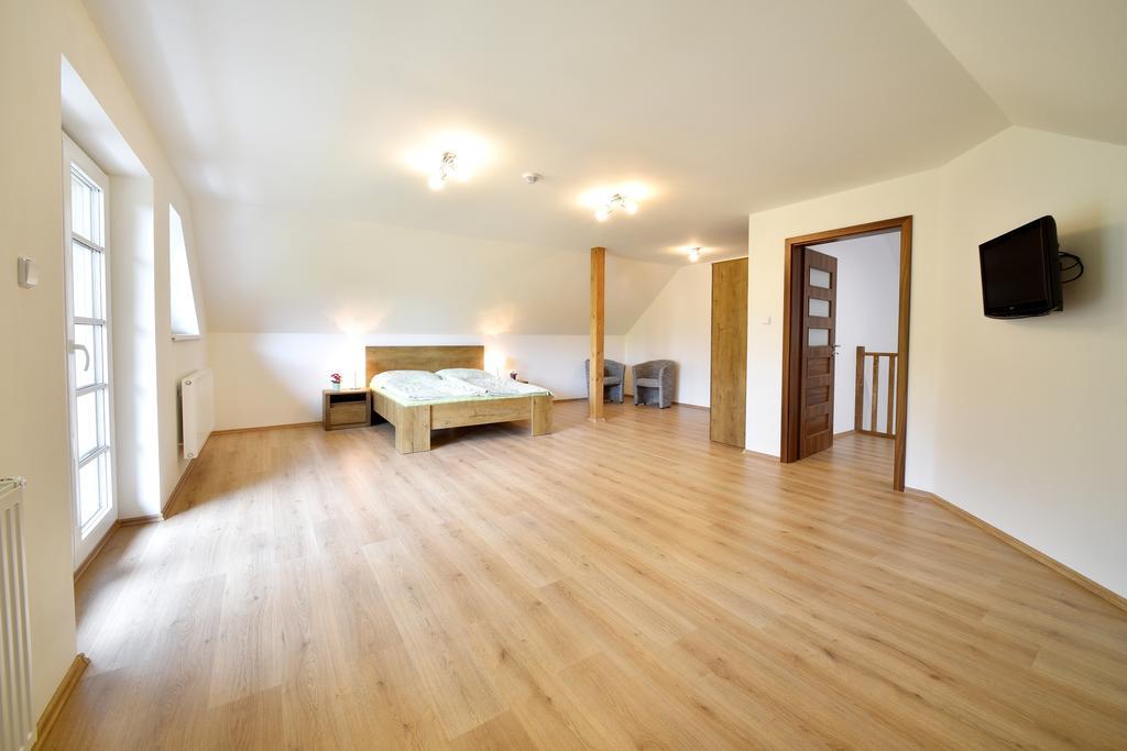 Holiday Home Turovec ターボル エクステリア 写真