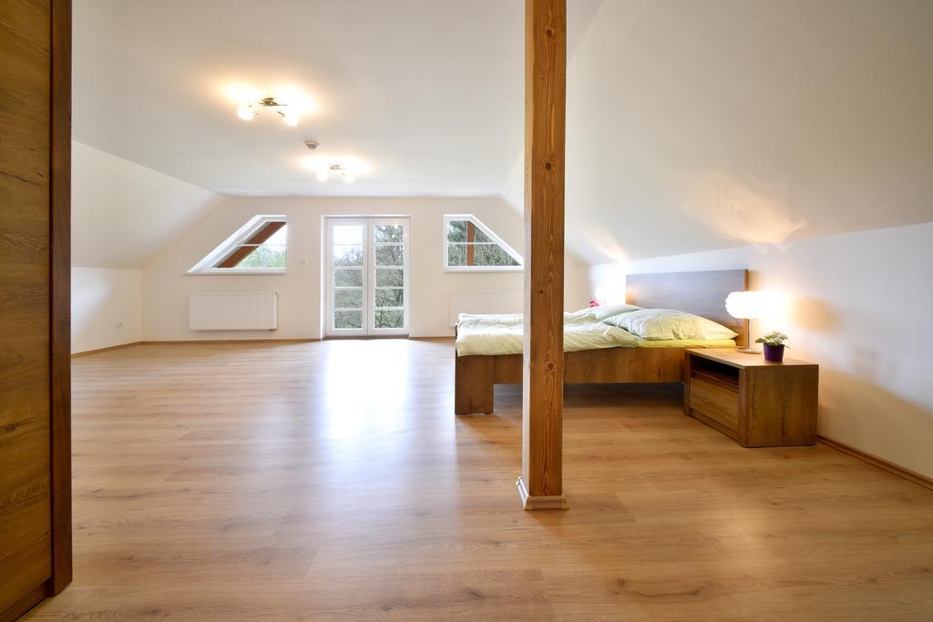 Holiday Home Turovec ターボル エクステリア 写真