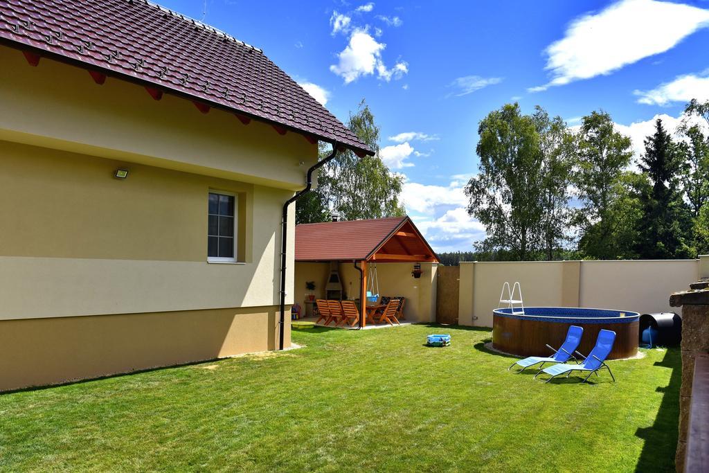 Holiday Home Turovec ターボル エクステリア 写真